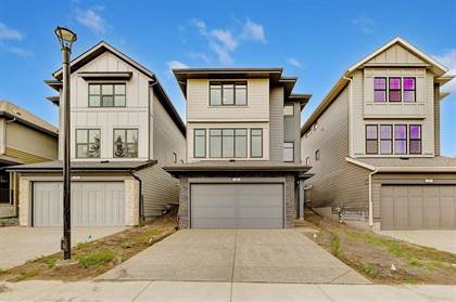 Picture of 29 Shawnee Green SW, Calgary, Alberta, T2Y 2V2