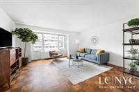 Photo of 220 East 60th Street