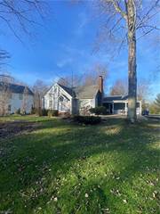 13232 Sperry Rd, Chesterland, OH, 44026