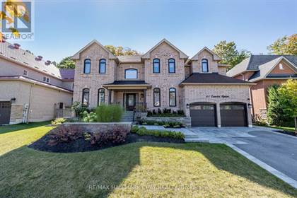 Picture of 61 CAMELOT SQ, Barrie, Ontario, L4M0C2