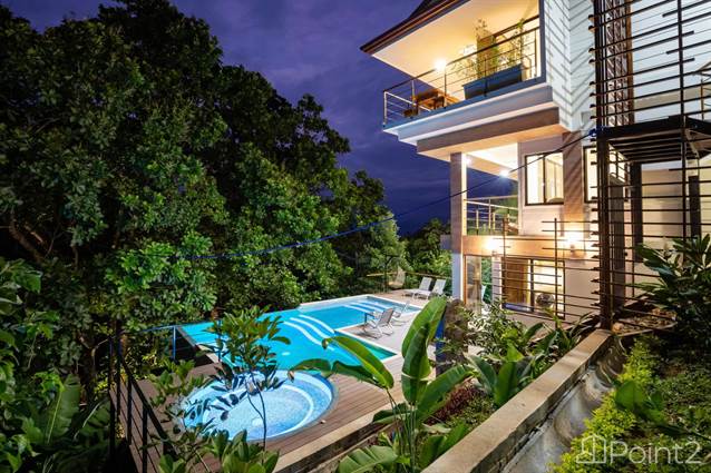 Strong vacation rental investment Jungle Luxury Villa, Puntarenas