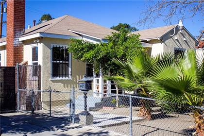 Residential for sale in 5319 Lime Avenue, Long Beach, CA, 90805