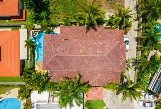 Residential Property for sale in -Exclusive To RealtorDR- Unique Custom Home in Central Cabarete, Cabarete, Puerto Plata