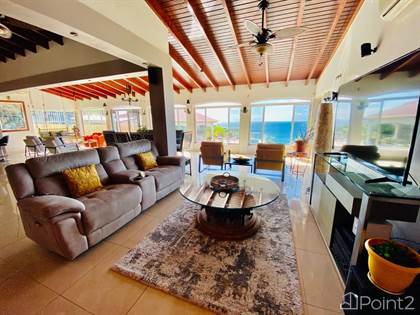 The stunning Belair Villa, Little Bay, Sint Maarten