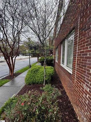 Condo For Sale at 325 Hampton Avenue, Greenville, SC, 29601 | Point2