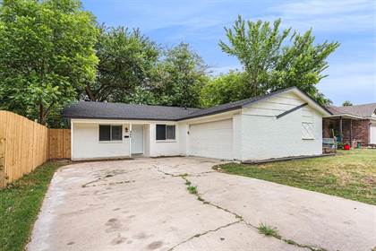 Picture of 945 Russell Road, Everman, TX, 76140