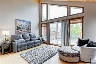 168 Eagle Terrace, Canmore, Alberta, T1W 2Y5