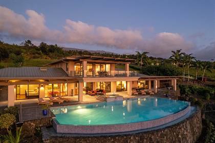 Oceanfront Estate in Kailua-Kona, Hawaii, Sells for $20.6 Million