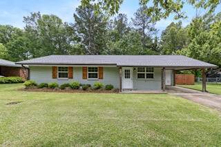 Residential Property for sale in 2603 Maple Dr, Starkville, MS, 39759