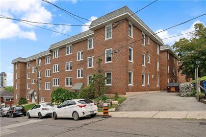 Picture of 25 Mountwood Avenue, Unit #11, Hamilton, Ontario, L8N2G8