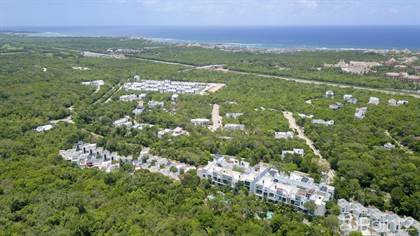 Below market value 2 bedroom penthouse in gated community, Akumal, Quintana Roo