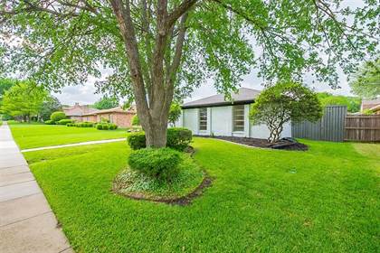 Residential for sale in 2605 Lawndale Drive, Plano, TX, 75023