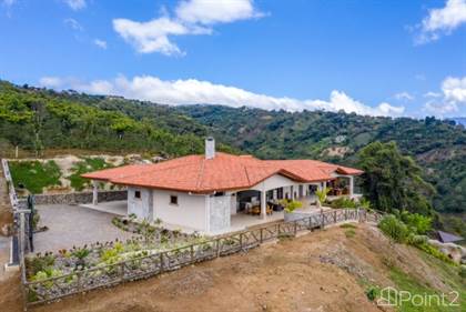 Country Elegance House in Oro Monte Gated Community, Naranjo, Naranjo, Alajuela
