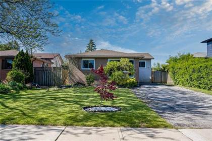 Picture of 30 LARCH Street, Hamilton, Ontario, L8T4N9