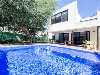 Residential Property for sale in CAMILLA HOUSE- 5 BEDROOM NEW IN THE MARKET WITHIN THE FAMOUS AND LUSH PHASE II OF PLAYACAR., Playa del Carmen, Quintana Roo