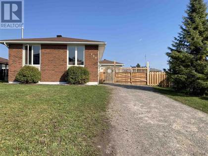 227 Clement AVE, Timmins, Ontario