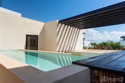 Ocean view Penthouse with lock-off master bedroom, Akumal, Quintana Roo
