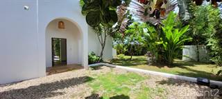 Residential Property for sale in 4K Video! LUXURY 3 BEDROOM 3 BATH MOROCCAN STYLE VILLA FOR SALE! WALK TO THE BEACH! Cabarete, Cabarete, Puerto Plata