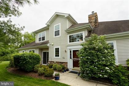 Picture of 172 COPPERFIELD DRIVE, Lawrence Township, NJ, 08648