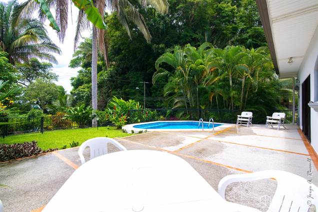 Punta Leona cozy 3 bedroom house with pool, Puntarenas