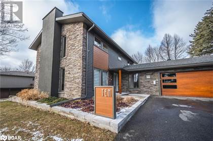 10 SHOREVIEW Drive, Barrie, Ontario, L4M1G1