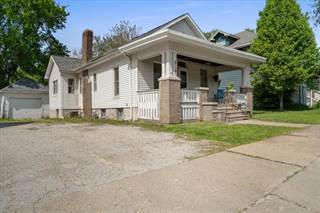 228 Casas en venta en Bloomington, IL | Point2