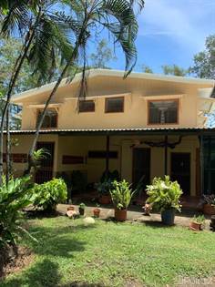 Casa Burkett en Playa Azul, Tarcoles, Puntarenas