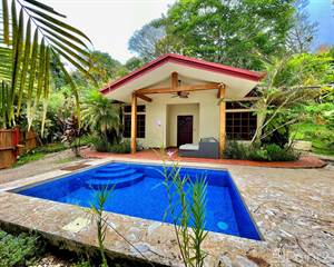 3 Bedroom Home With Salt Water Pool In The Heart Of Escaleras! - 0.5 Acres, Escaleras, Puntarenas