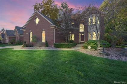 Picture of 2032 Roundtree, Rochester Hills, MI, 48307
