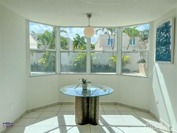 Breakfast nook has view to the swimming pool and garden... - photo 11 of 57