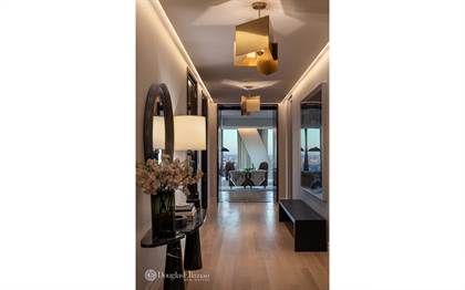 Picture of 53  53RD ST W 63, Manhattan, NY, 10019