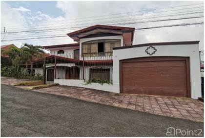 Picture of House of the Balconies with basketball court, spacious corridors, bar and garden, San Ramon, Alajuela