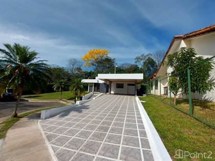 Beautiful brand-new modern style house, Naranjo, Alajuela