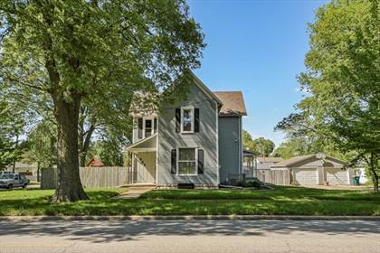 Residential Property for sale in 802 E WASHINGTON Street, Monticello, IL, 61856
