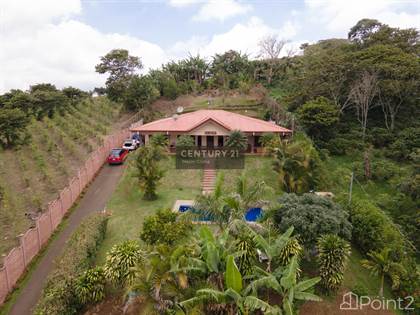 Wonderful Opportunity House with Private Pool and Perimeter Fence, Naranjo, Alajuela