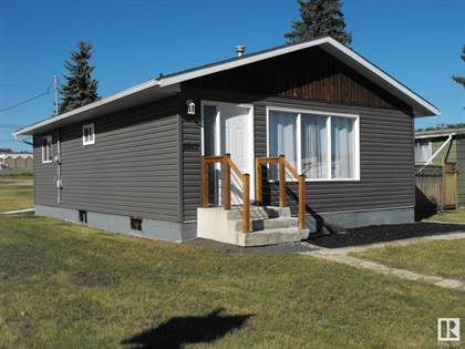 Picture of 51 AV 5022, Elk Point, Alberta, T0A1A0