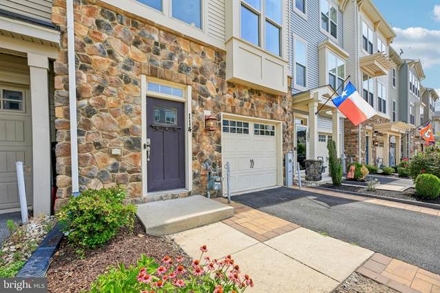 Townhome For Sale At 114 Nandina Lane, Baltimore City, Md, 21226 