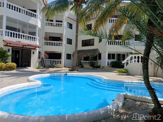 House For Sale at 2 Bedroom Main Floor Condo Residencial Tropimar ...