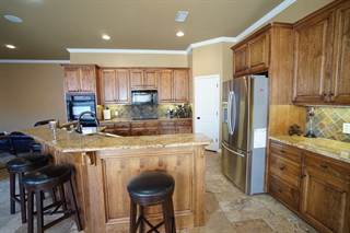 New Homes Remodeling Custom Cabinets Custom Granite Counter Tops