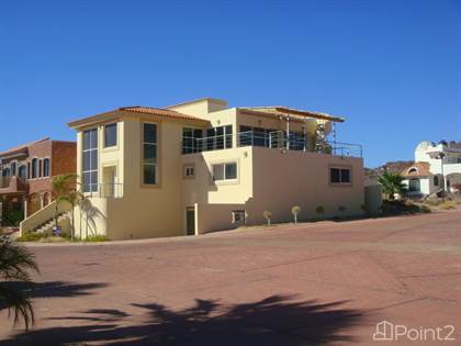2 Casas en venta en San Carlos | Point2