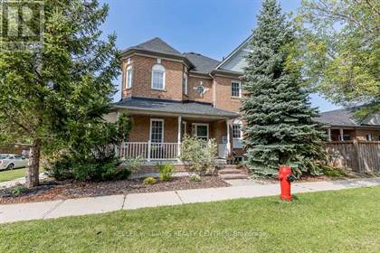 Picture of 62 EVELYN BUCK LANE, Aurora, Ontario, L4G7J4