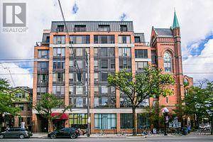 Picture of #319 -456 COLLEGE ST 319, Toronto, Ontario, M6G4A3