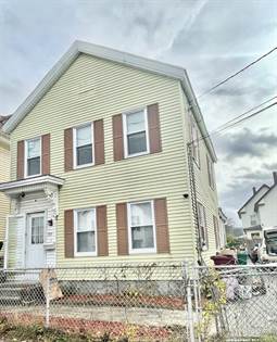 393 Lincoln St., Lowell, MA, 01852