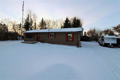 Picture of 4920 51 Street, Clive, Alberta, T0C 0Y0