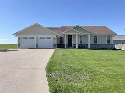 Residential Property for sale in 1521 Sunrise Trail, Sioux Center, IA, 51250