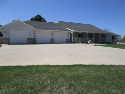 Residential Property for sale in 265 Rainbow Dr., Sheldon, IA, 51201
