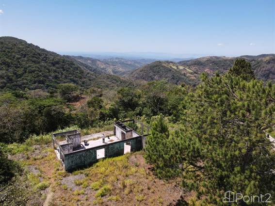 Land of 47,223m2 or 11,669 acres with ocean views ideal for residential lots project