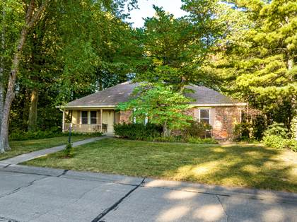 8207 Oil Creek Court, Indianapolis, IN, 46268