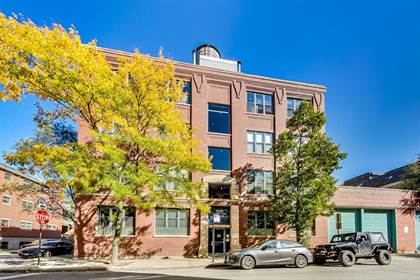 Picture of 835 N Wood Street 104, Chicago, IL, 60622