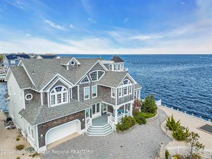 Toms River New Jersey Mansion On The Bay